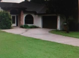 108 Greentree Ln, Yalaha, FL 34797