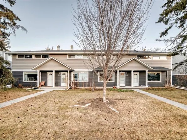 423 S Regal Park NE, Calgary, AB T2E 0S6