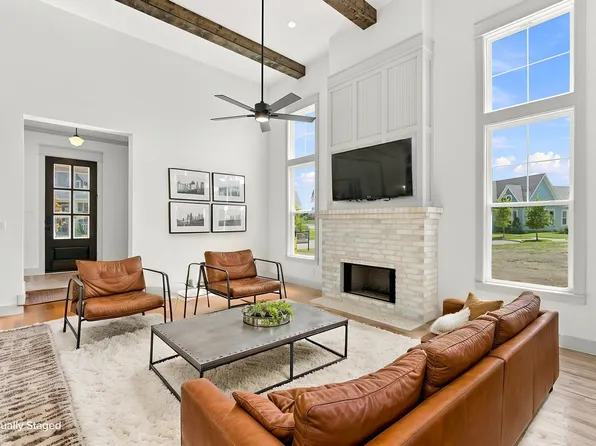409 Garrett Way, Midlothian, TX 76065