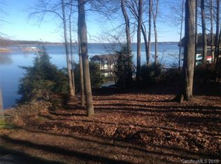 135 Washam Rd, Mooresville, NC 28117