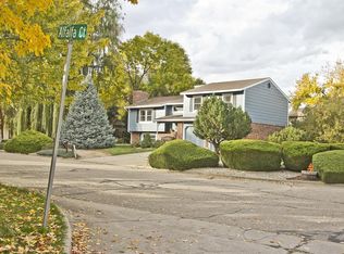 8107 Alfalfa Ct, Niwot, CO 80503