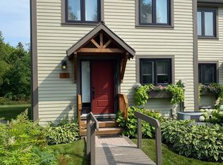 63 Bay St W #5, The Blue Mountains, ON N0H 2P0