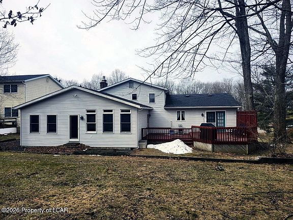 2nd image of 40 Farmhouse Rd