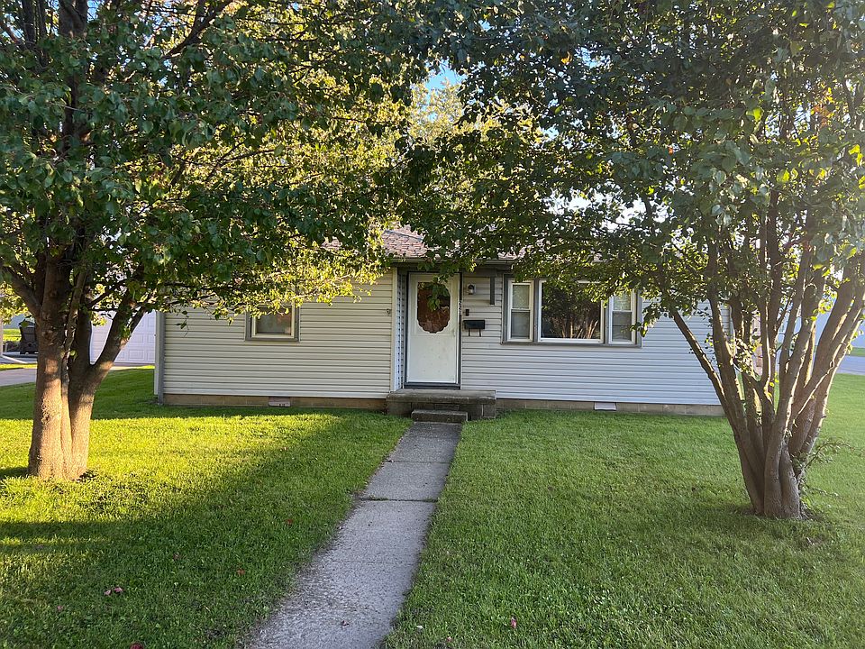 1st image of 221 W George St