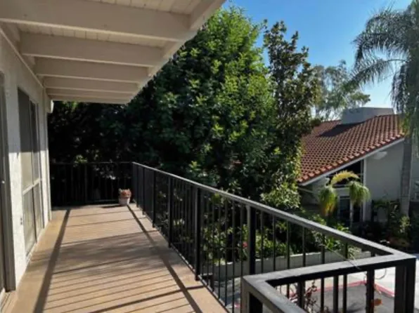 967 Calle Aragon Unit A, Laguna Woods, CA 92637