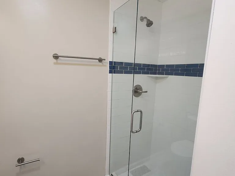 1331 Bayville St — Photo 36