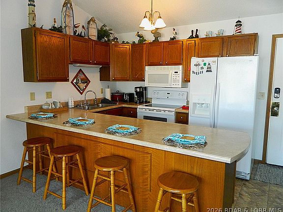 3rd image of 150 Southwood Shores Pl #21-4B