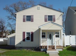 814 Voorhees Ave, Middlesex, NJ 08846