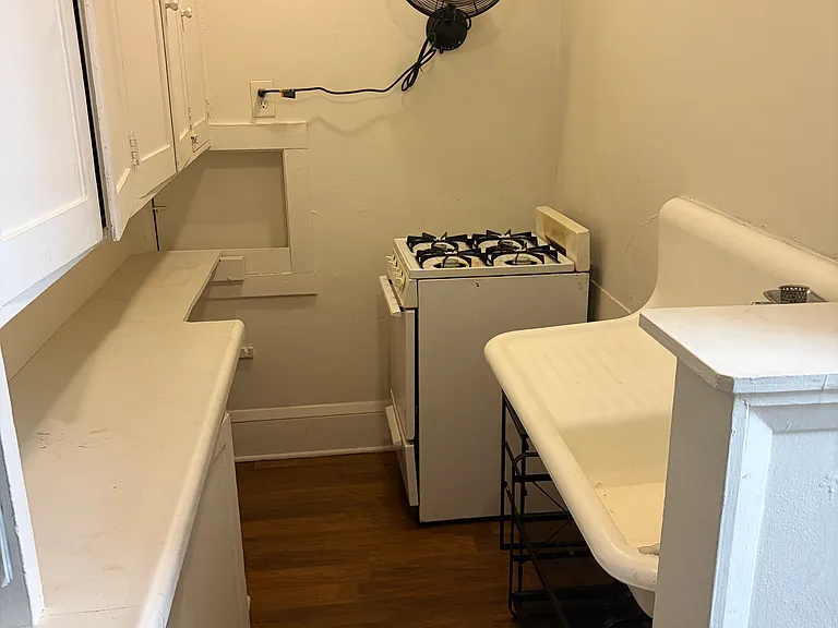 1200 Grand Ave #3 — Photo 8