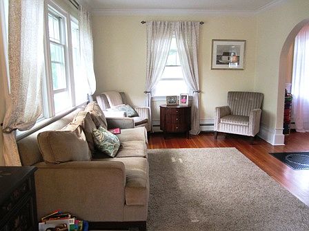4th image of 40 Hawkins Ave