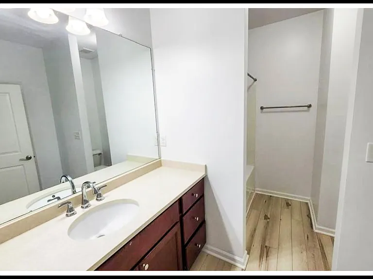 4405 Turnworth Arch — Photo 11