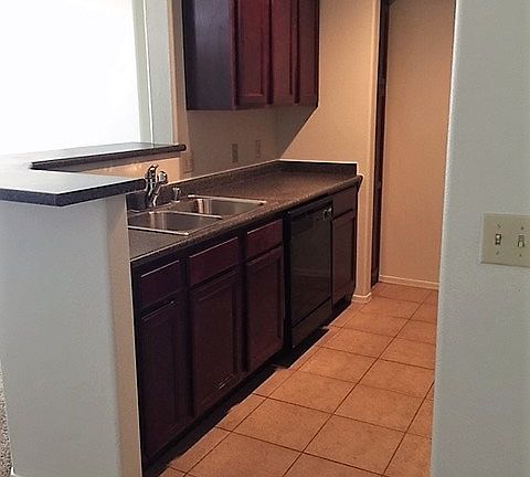 4th image of 3830 S Lakewood Pkwy #2054