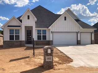 14832 Walnut Ln, Choctaw, OK 73020