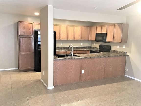 4th image of 16021 N 30th St #122-16015-