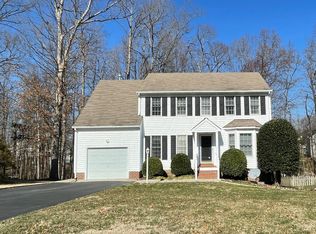 10112 Grand Oaks Dr, Henrico, VA 23233