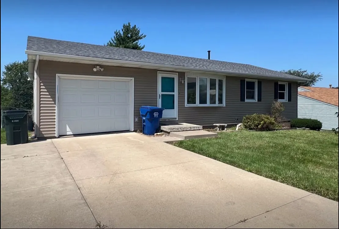 4316 N Hancock Ave — Photo 2