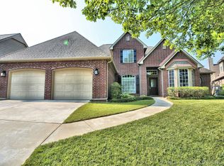 6902 E 86th St, Tulsa, OK 74133