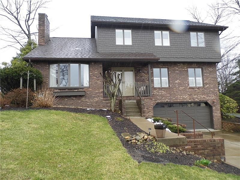 1st image of 306 Windsor Dr