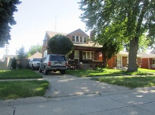 15639 Ash Ave, Eastpointe, MI 48021