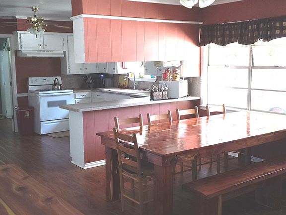 Dining Room/Kitchen
