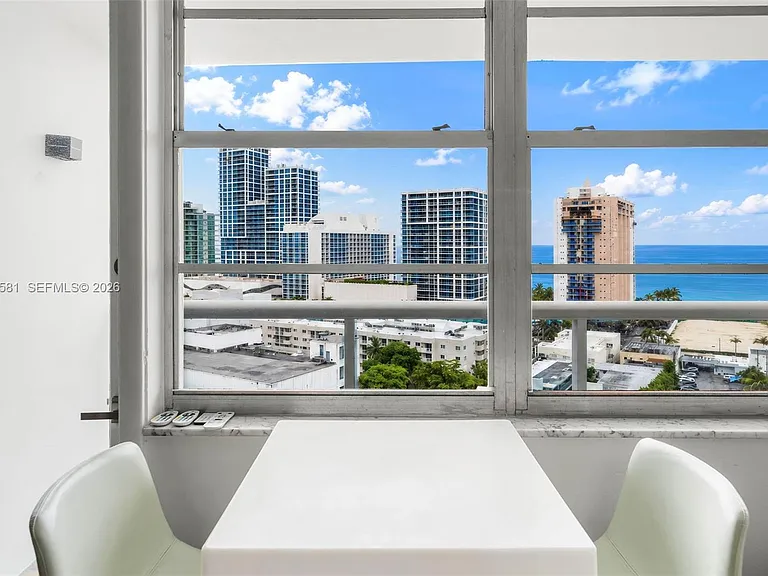 6770 Indian Creek Dr #Penthouse B — Photo 14