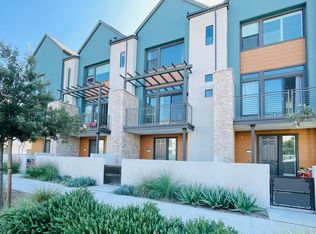 132 Rondo, Irvine, CA 92618