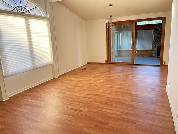 3rd image of 10040 8th St