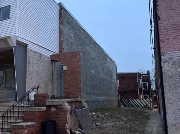 5450 Walnut St, Philadelphia, PA 19139