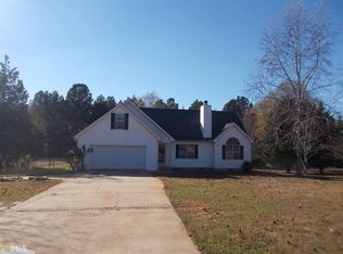 1702 New Hope Rd, Locust Grove, GA 30248