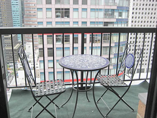 Sold by Corcoran | media 8