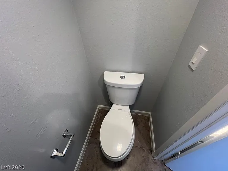 5662 E Lake Mead Blvd #A — Photo 18