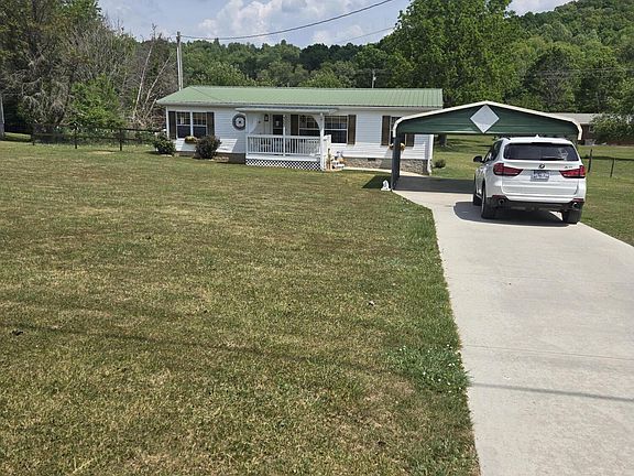 2nd image of 323 Delta Country Ln