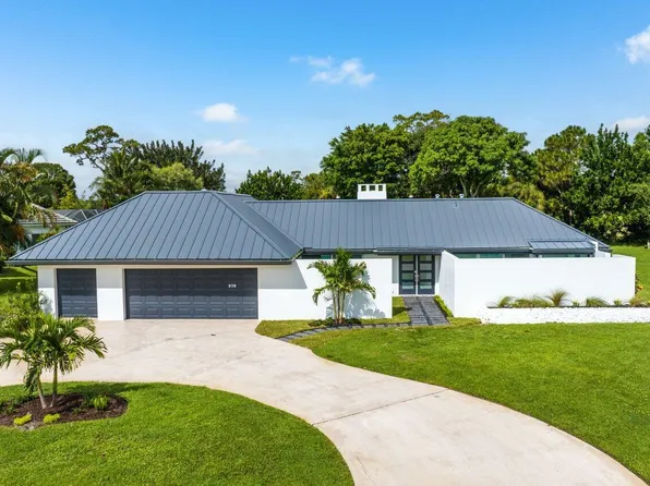 273 N Country Club Drive, Atlantis, FL 33462