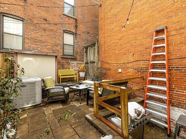 340 U St NW — Photo 35