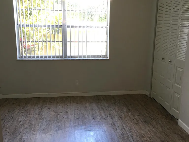 1271 NW 13th St #357E — Photo 8
