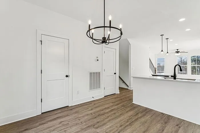 5019 Grayton Aly — Photo 12