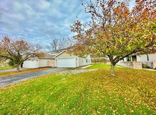 612 E 92nd Ave, Merrillville, IN 46410