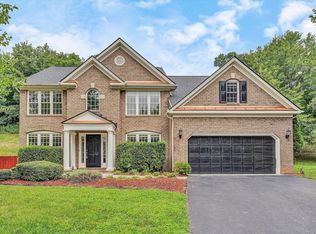 6378 Sandhurst Dr, Roanoke, VA 24018