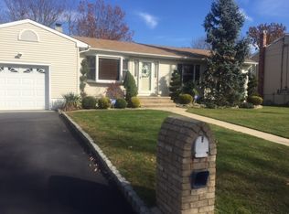 381 Spruce Dr, Brick, NJ