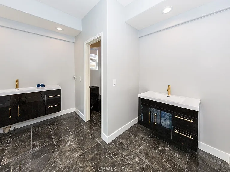 28408 N Hidden Hills Dr — Photo 20
