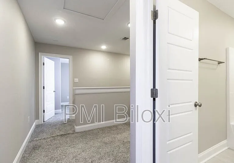 16982 W Landon Green Dr — Photo 37