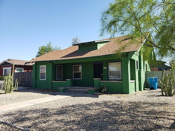 1001 EXTERIOR FACING NORTH