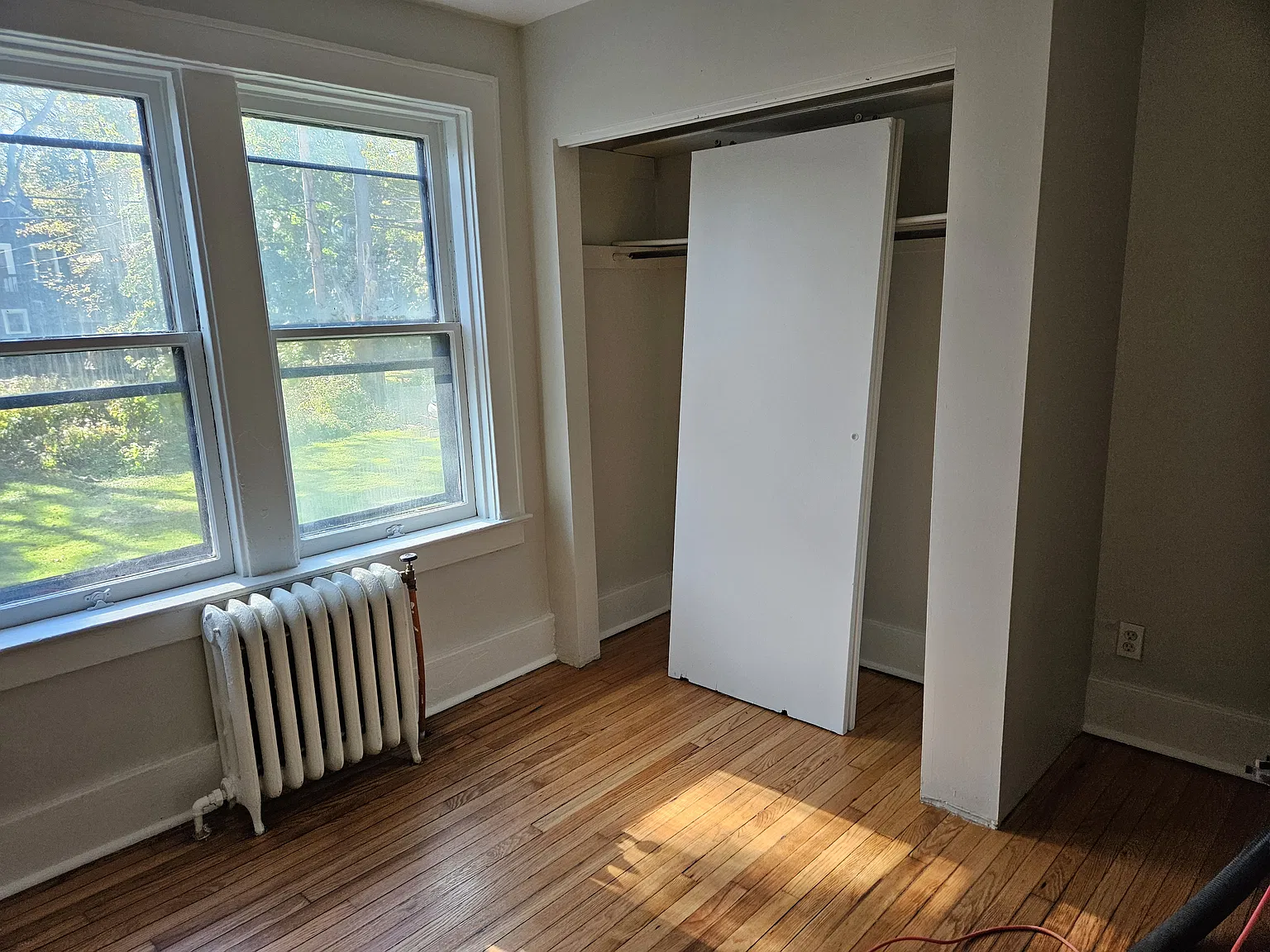 275 Park Ave — Photo 4