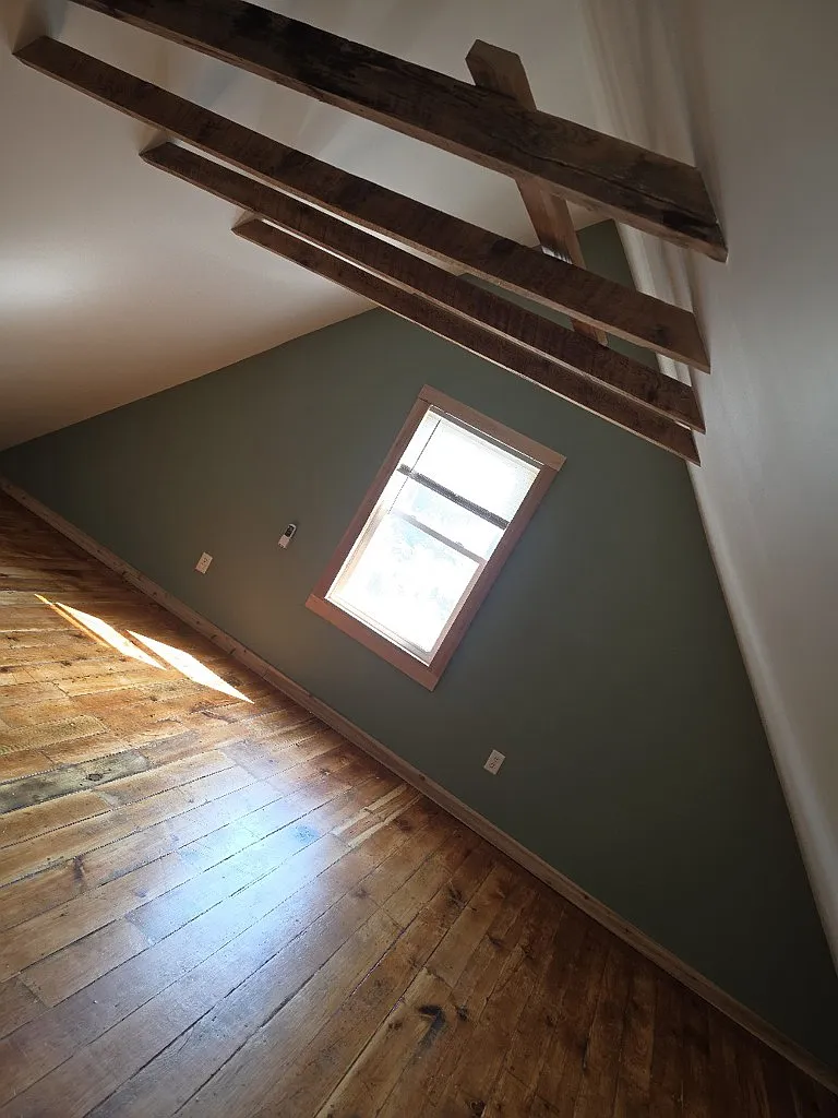 2 bedroom 1 bath — Photo 3