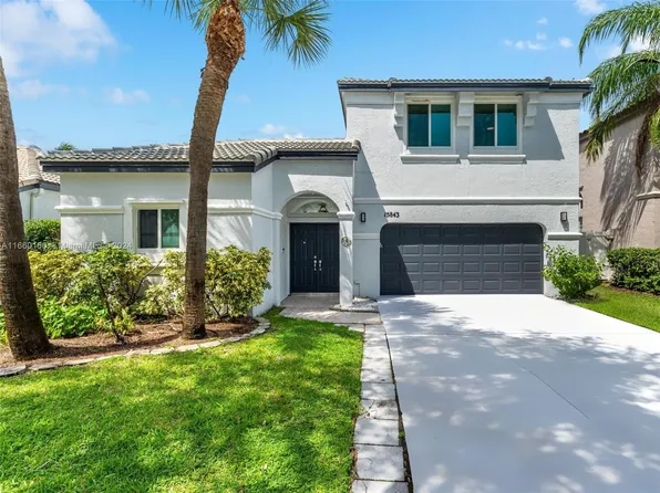 15843 NW 10th St, Pembroke Pines, FL 33028