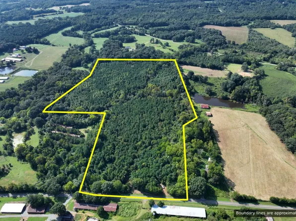 Maness Rd, Robbins, NC 27325