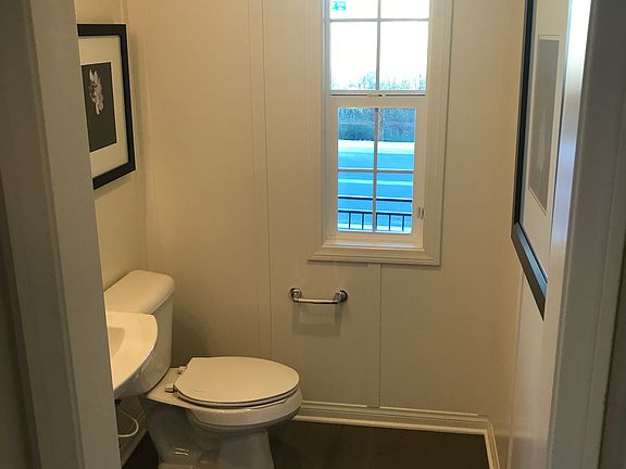 2nd image of 21498 Harmony Village Dr
