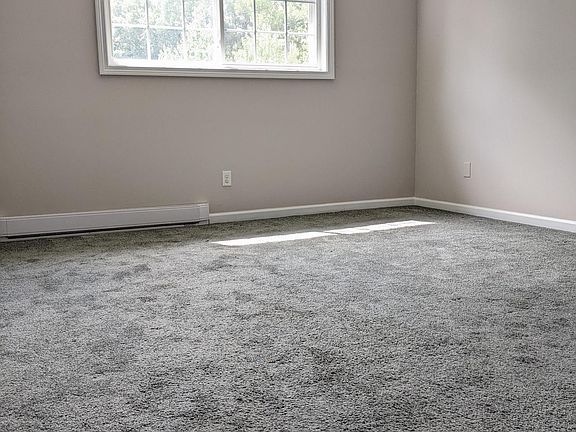 5th image of 93 Overton Ave #B