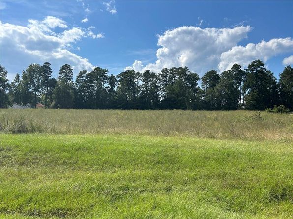 7041 Monroe Hwy #B-C, Ball, LA 71405