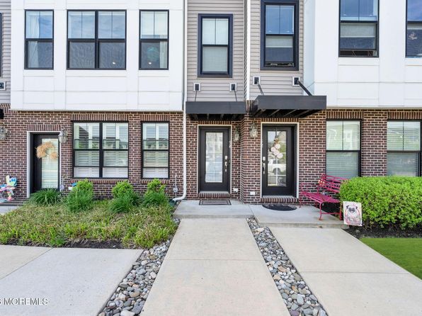 54 Midway Rd S